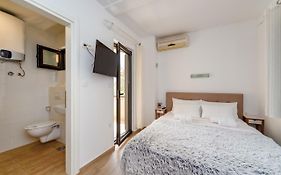 Gregovic Family Apartments